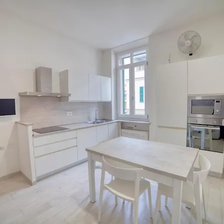 Al Mercat Apartman *